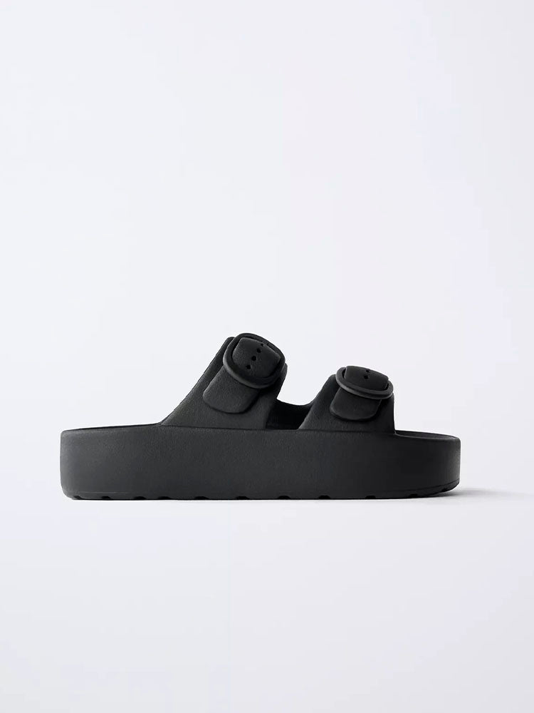 ZARA SANDALIA ENGOMADA HEBILLAS